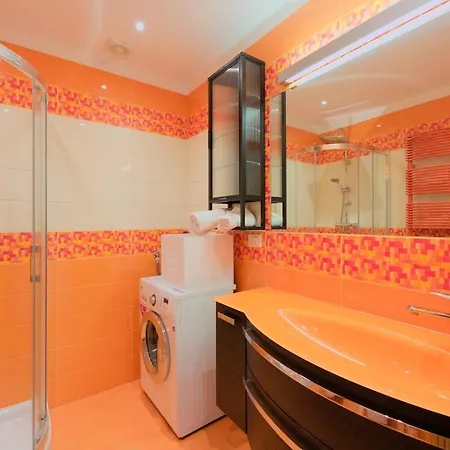 Apartment Bilocale Luxury Fronte Ospedale Udine